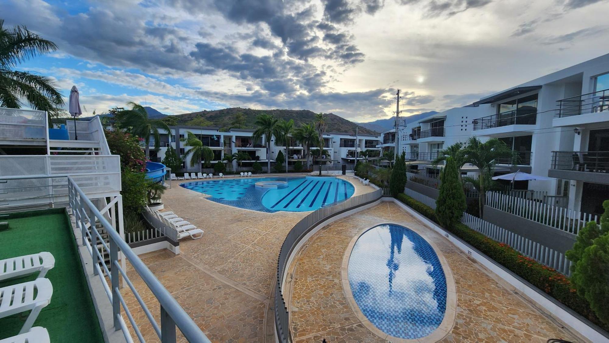 Apartasol Club Ciudadela Santa Fe - Санта Фе де Антиокия Екстериор снимка